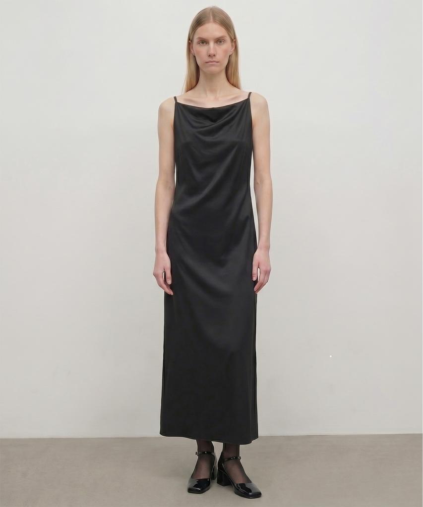 Kimdo Maren Boatneck Dress / Black