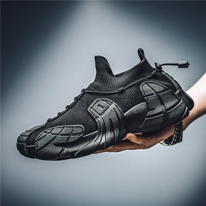 Мужская обувь лето дышащая 2025 новая обувь из мушиной ткани ультралегкая обувь-носки универсальные папины кроссовки мужская индивидуальность тренд