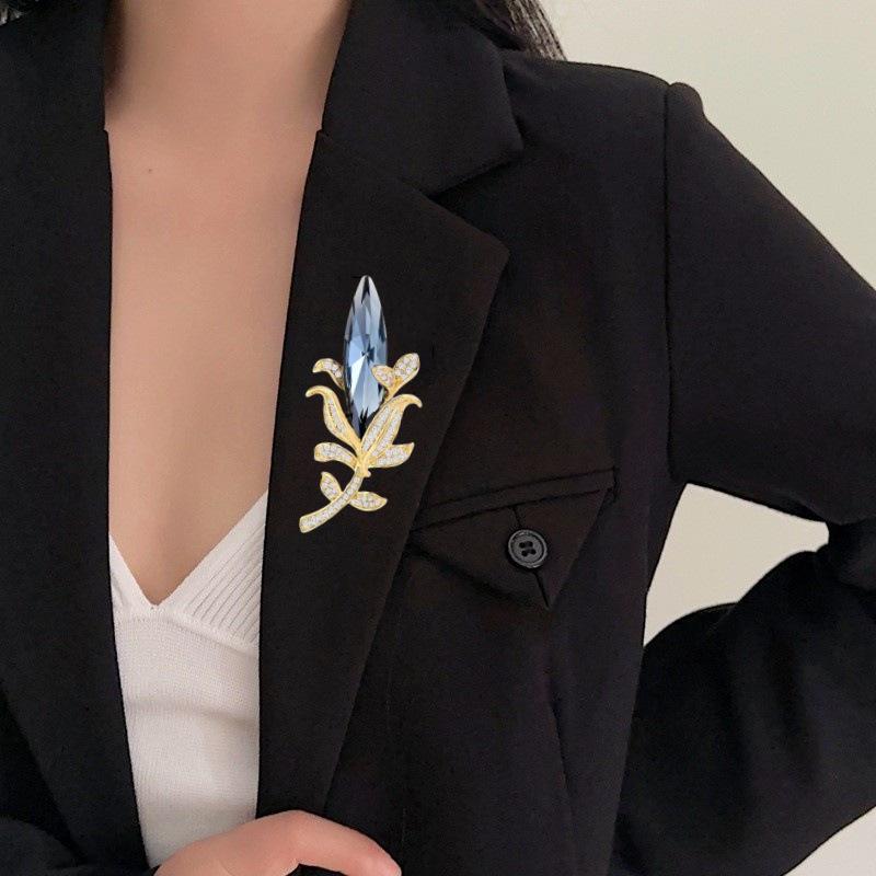 Badge Luxury High-End Simple Blue Crystal Brooch Men'S And Women'S High-End Suit Corsage Zircon Pin