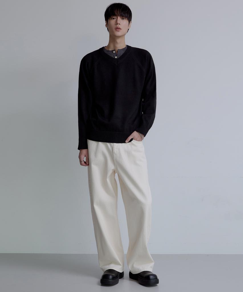 NODU V-Neck Herasi Raglan Crop Knit [Black]