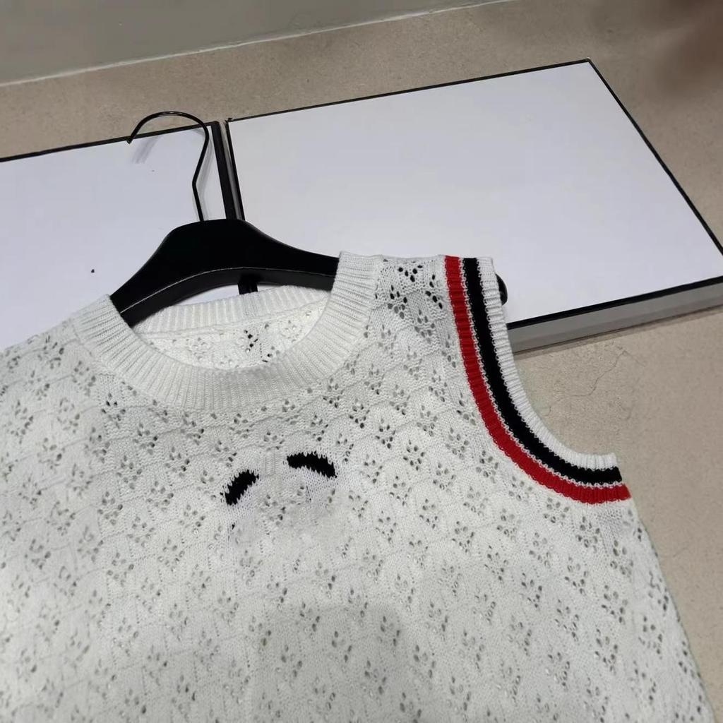 2026 Summer Slimming Knit Vest with Diamond Pattern