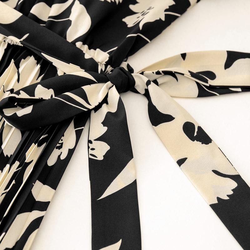 Dress New Holiday Casual Long Sleeve O Neck Tie Pleated Short Dress