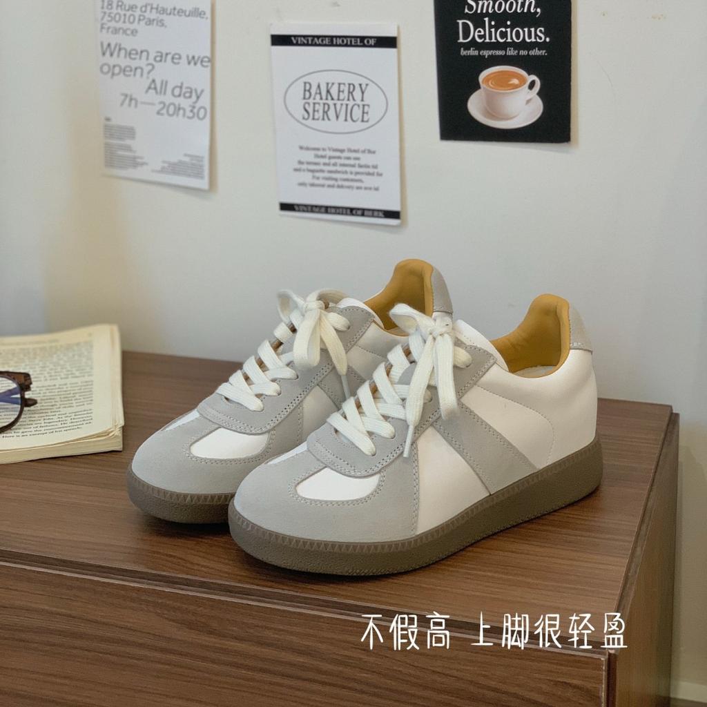 Повседневная женская обувь весна и осень 2025 новая обувь женская трендовая универсальная нишевая на плоской подошве спортивная обувь с чувством дизайна обувь для пары