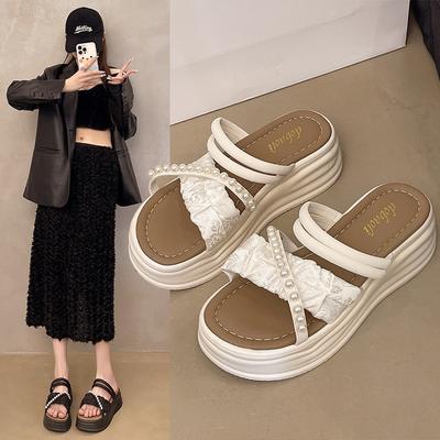 Крутые шлепанцы на толстой подошве с перекрещенными ремешками и бусинами для женщин, летние новинки, пляжные шлепанцы для женщин, сандалии из одного слова