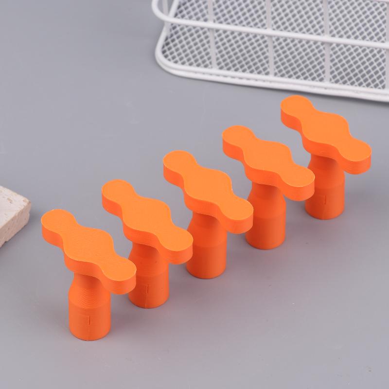 Hot 5Pcs Lock Valve Heater Exhaust Key Heating/Radiator Balance Keys Manual Heating System Plastic Heating Radiator Keys 6x10mm