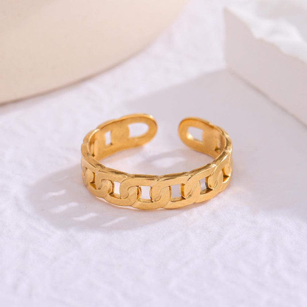 Женское модное кольцо из титановой стали с покрытием 18K золотом Xiaohongshu - Высококачественное, стойкое к выцветанию, стиль легкой роскоши.