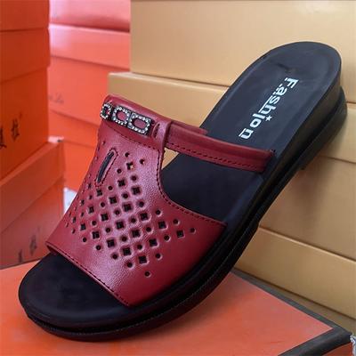 Модная обувь Резиновые шлепанцы Слайды Плоские Натуральная кожа Сандалии Женская обувь из натуральной кожи Женские шлепанцы Плоские Резиновые сандалии