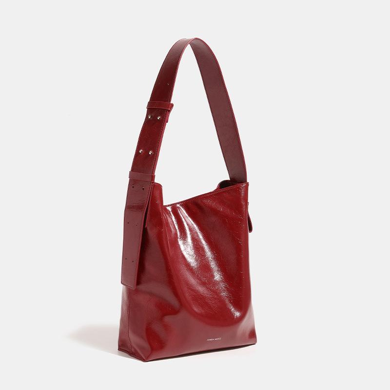 Women's Retro Large Capacity Bag, Women's New Fashionable and High-end Water Bucket Bag, Single Shoulder Crossbody Tote Bag