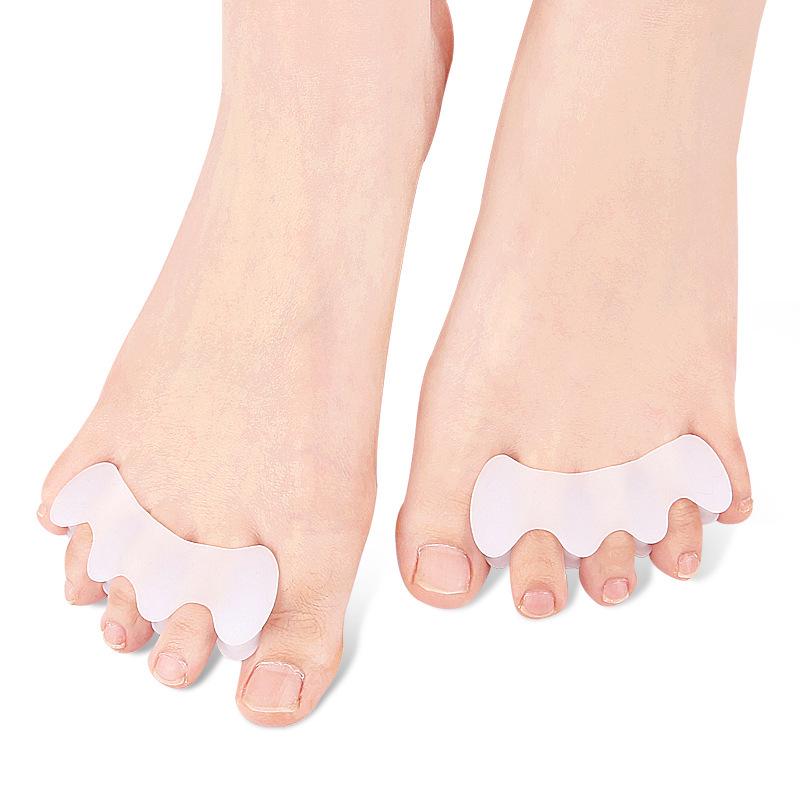 Silicone Three-Hole Toe Separator and Corrector for Adults and Children