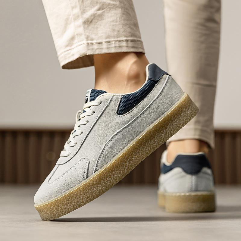 2024New Genuine Suede Leather Men Loafers Outdoor Casual Leather Flat Designer Shoe Genuine Leather Lace Up Oxford Jogging Shoes