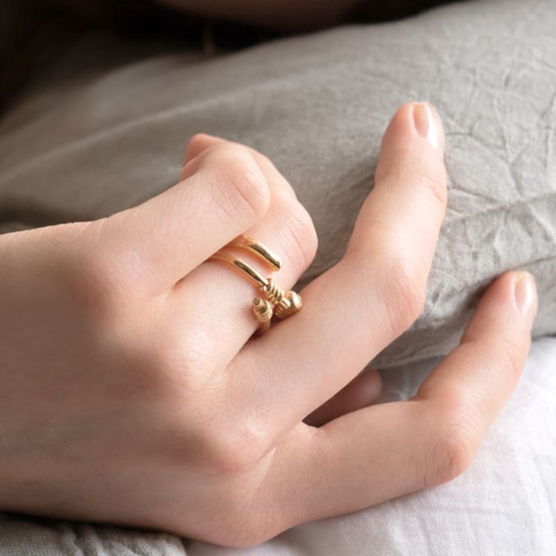 КОЛЬЦО С ФРАГМЕНТАМИ ОЛЕНЯ 5,6