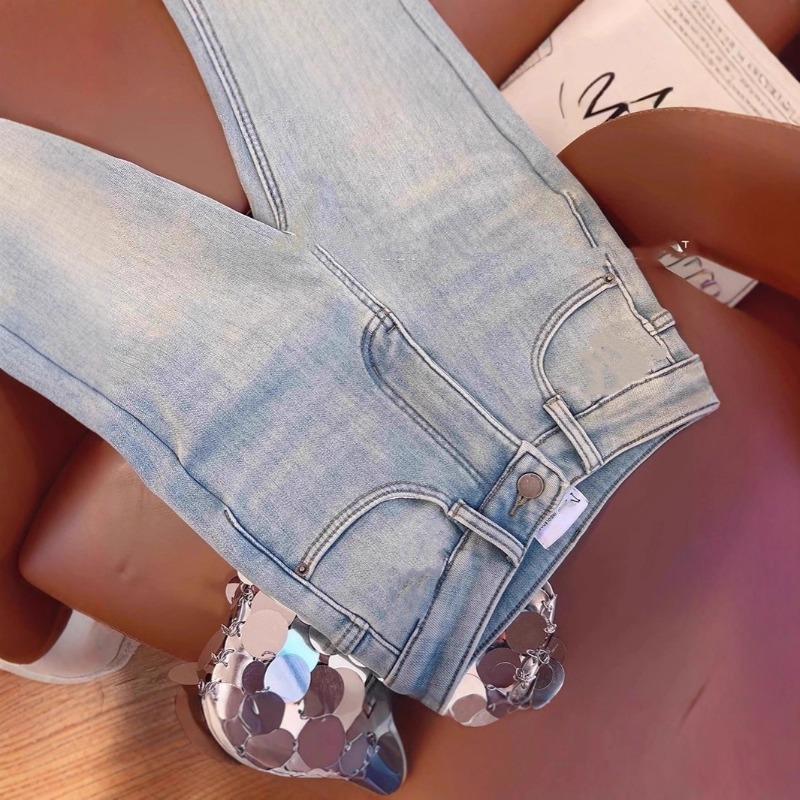 Autumn and winter light blue velvet retro micro-flared slim-fitting jeans women's high-waisted slim-fitting horseshoe pants