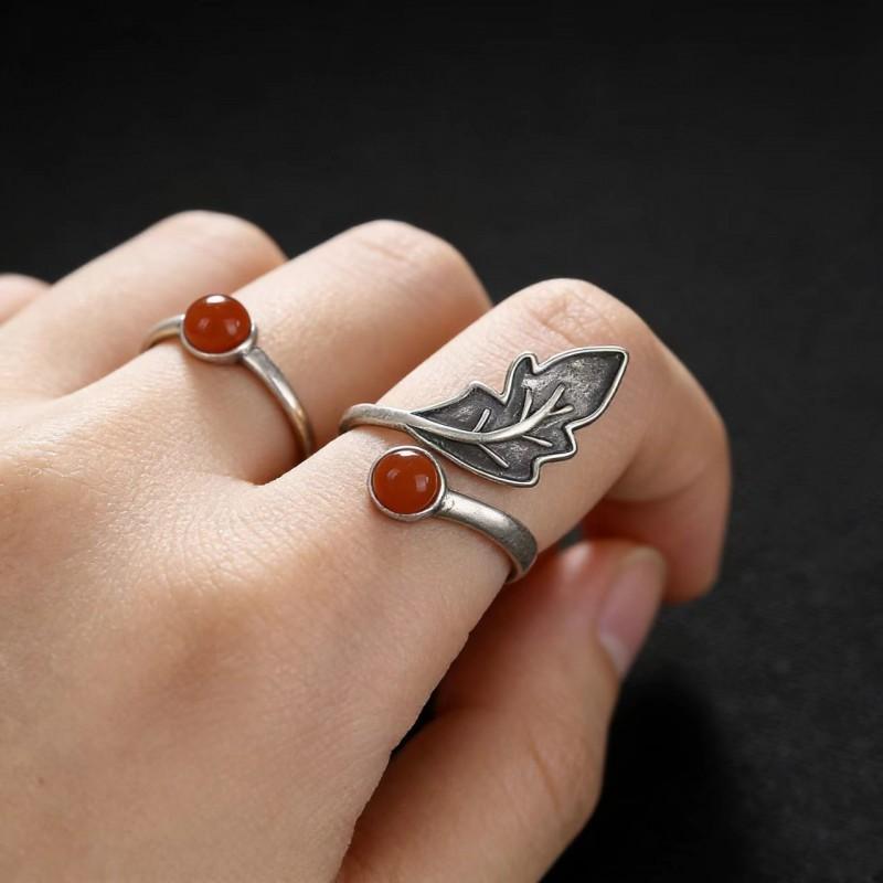 Adjustable Open Ring With Natural Red Agate Leaf Motif Minimalist Round Design Unisex Vintage Jewelry