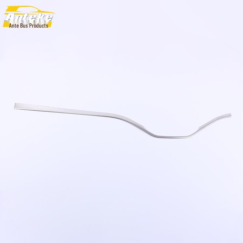 Совместимо с 2020 Baojun 530 Накладка на центральную консоль из нержавеющей стали Яркая полоса Аксессуар.