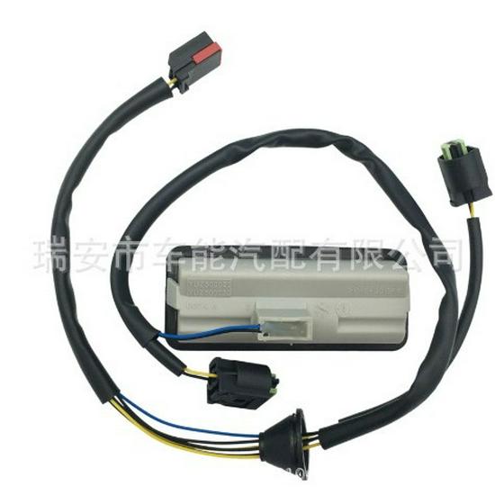 LR020997 Замена выключателя багажника Land Rover
