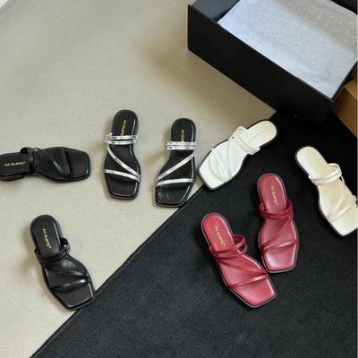 Тапочки женские летние для улицы новые на низком каблуке с открытым носком женские