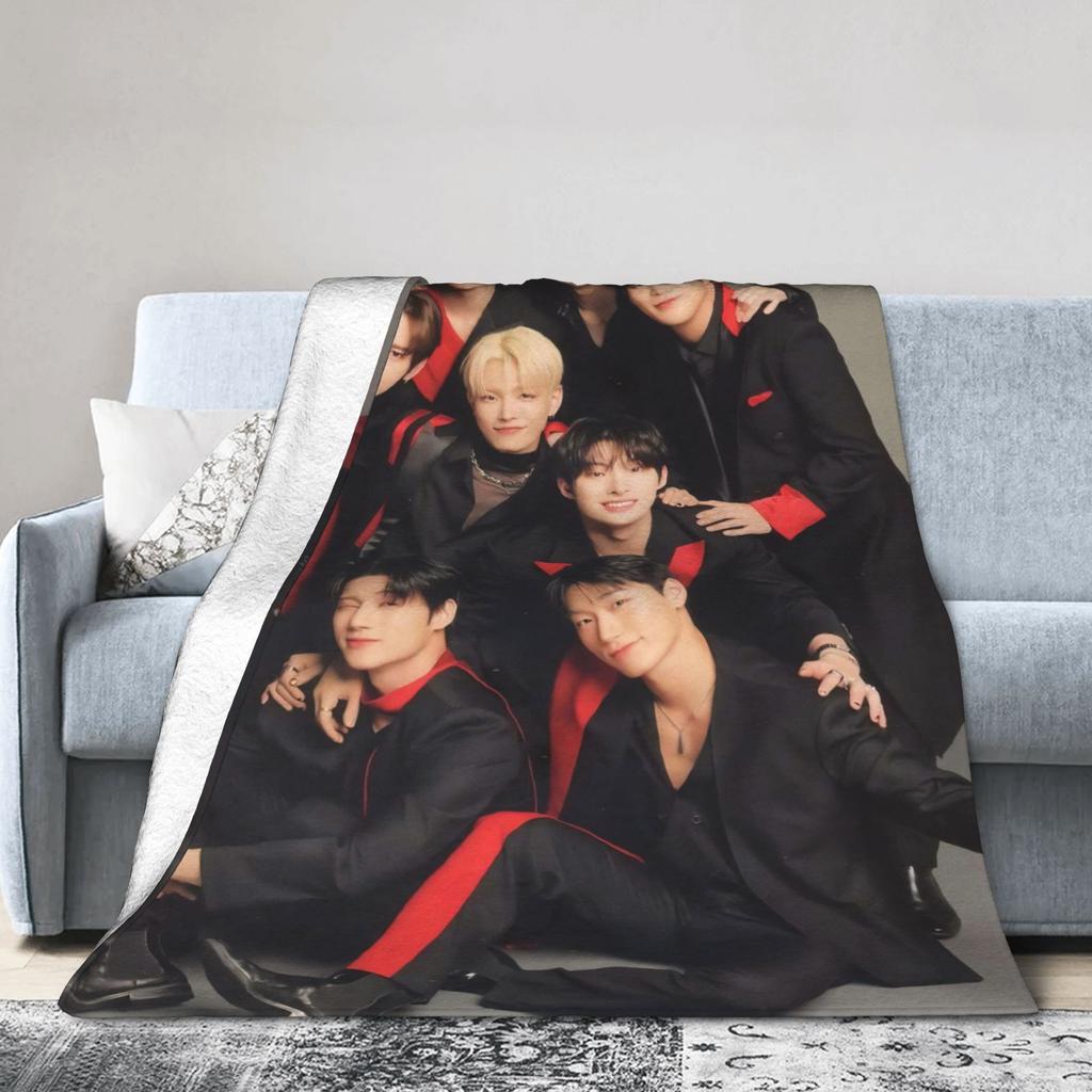 Kpop A-AteezS Blanket Soft Comfortable Plush Bedding Throws For Girls Boys Outdoor Flannel Bedspread Bed Cover