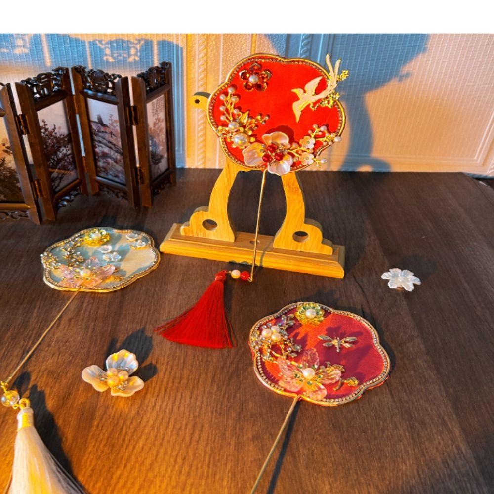 Chinese Style Mini Chinese Fan Tassels Chinese Silk Fan Bridal Group Fan Chinese Wedding