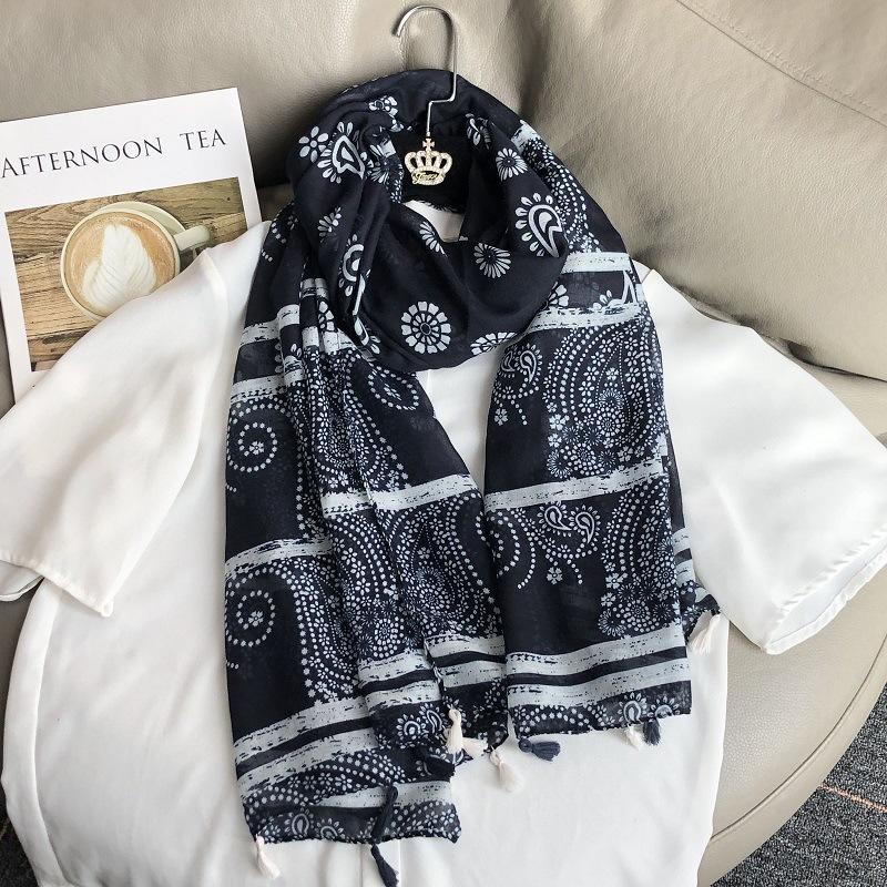 36 Designs Floral Print Voile Tassel Viscose Shawl Scarf Soft Thin Wrap Pashmina Headband Bufandas Muslim Hijab Sjaal 180*90Cm