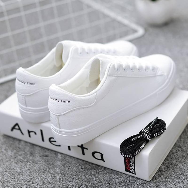 Fashion Women's Vulcanize Shoes 2024 New In Casual Classic Solid Color PU Leather Shoes Woman Casual White Shoes Sneakers