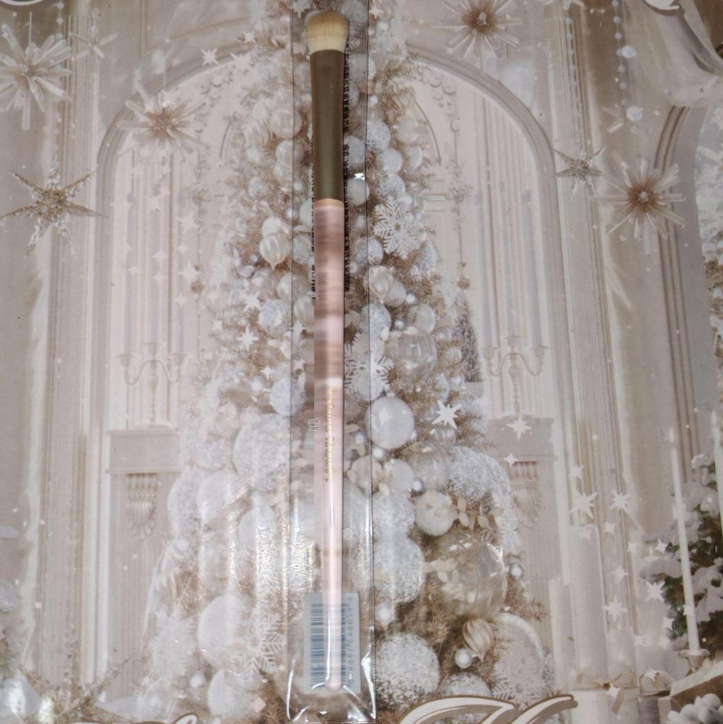 Подарочная коробка Flower Knows «Ночь в середине лета»: Маленький Медведь Лебедь Купидон Наплечная Ракушка