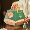 Подарочная коробка к Празднику драконьих лодок: цзунцзы и соленое утиное яйцо