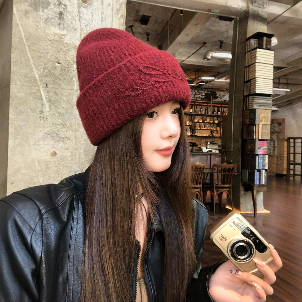 Wool blended thickened wool hat women's autumn and winter new letters big head circumference knitted hat warm ear protector cold hat