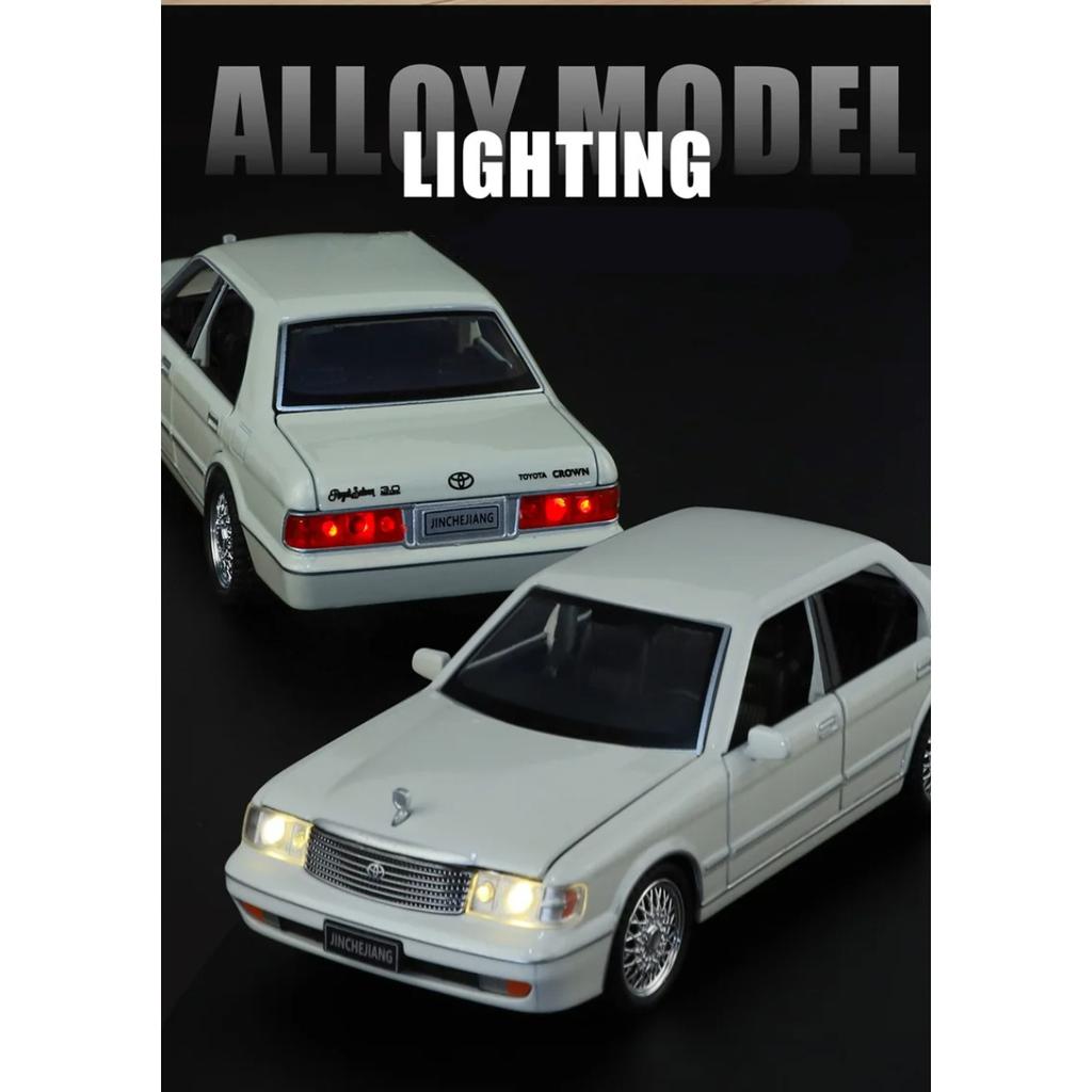 1/32 Toyota Crown 133 JZS133 Сплав Классическая Модель Старого Автомобиля Литой Металл Ретро Автомобиль Модель Автомобиля Звуковая и Световая Симуляция Детская Игрушка Подарок