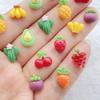 50 шт. Милые Мини Мультяшные Вишня, Ананас, Клубника Фрукты Дизайн Ногтей Смола Дизайнерские Шармы DIY Поделки Для Ногтей 3D Украшения e