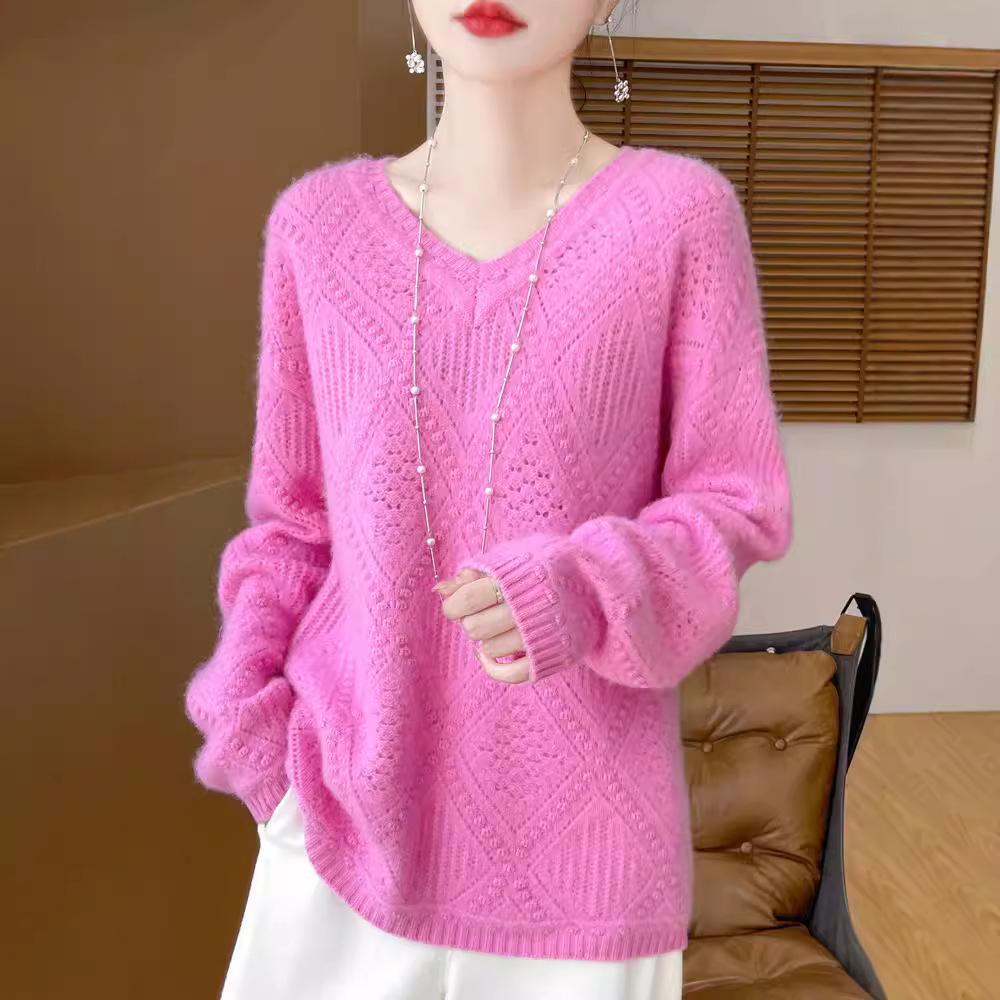 2024 Autumn/Winter Pure Wool V-Neck Loose Fit Women's Sweater with Hollow Diamond Cable Knit Design