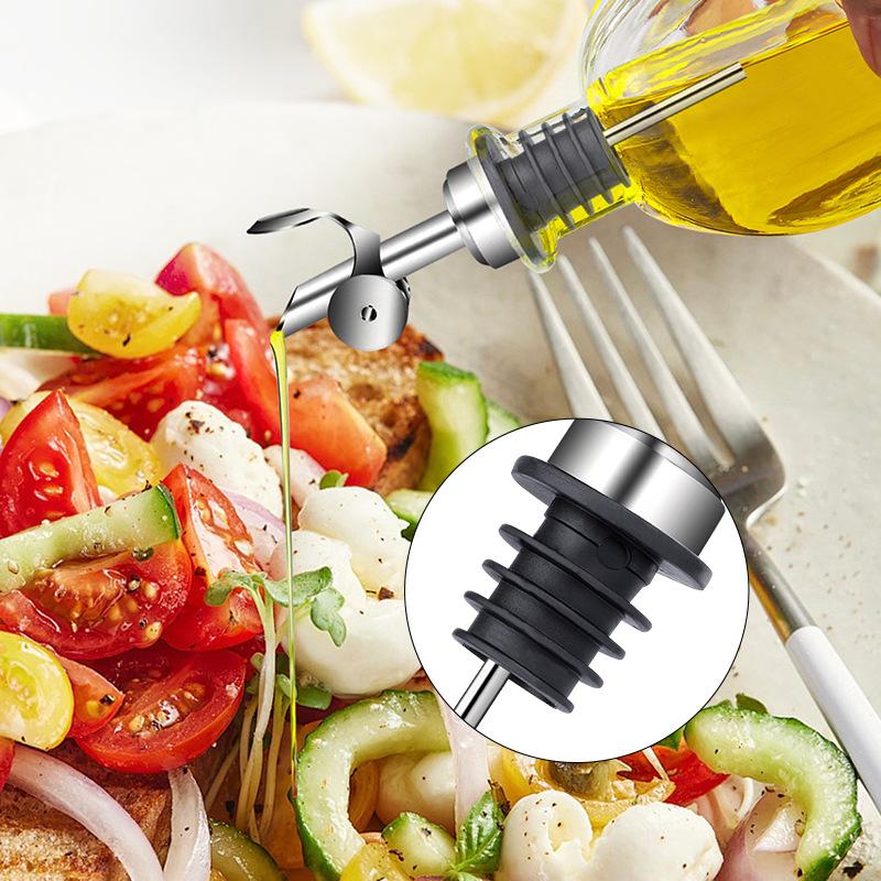 Simple to Use Stainless Steel Oil Dispenser with Funnel Ideal for Efficient Kitchen Operations