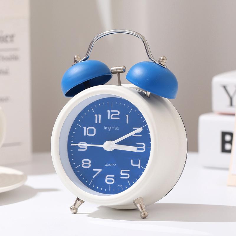 Ретро-будильник с громким звонком и ночником - бесшумные прикроватные часы, креативный подарок для студентов и декор спальни