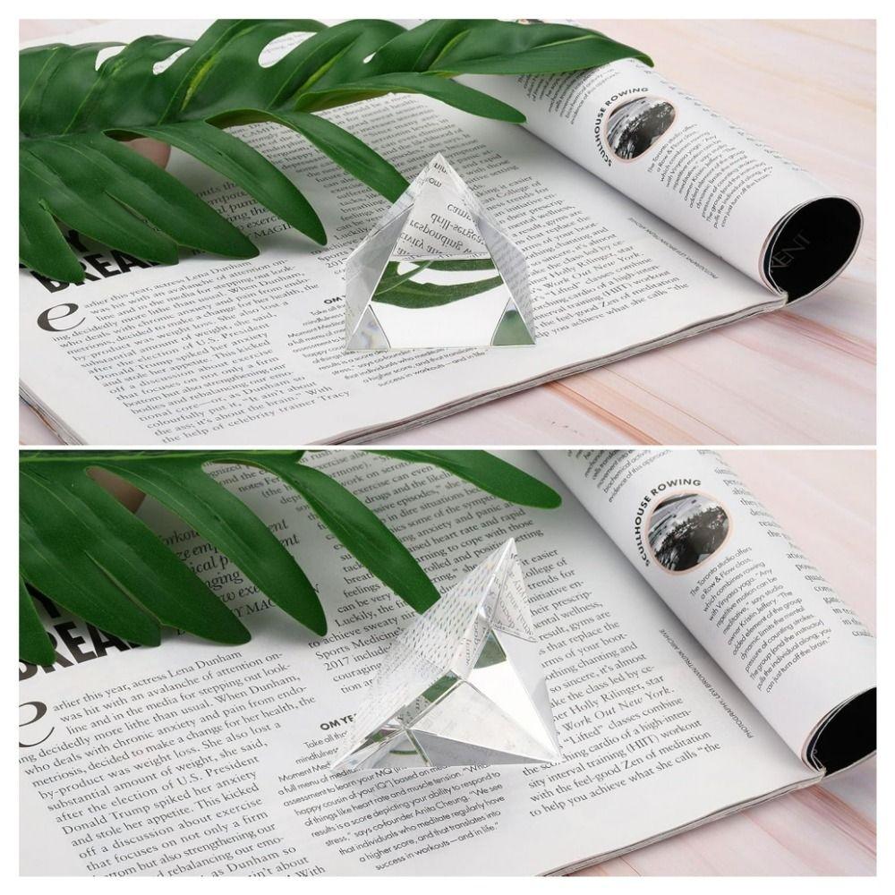 Белый хрусталь Пирамида Бумага Плоть Блестящий орнамент Стеклянный пресс-папье Украшение рабочего стола