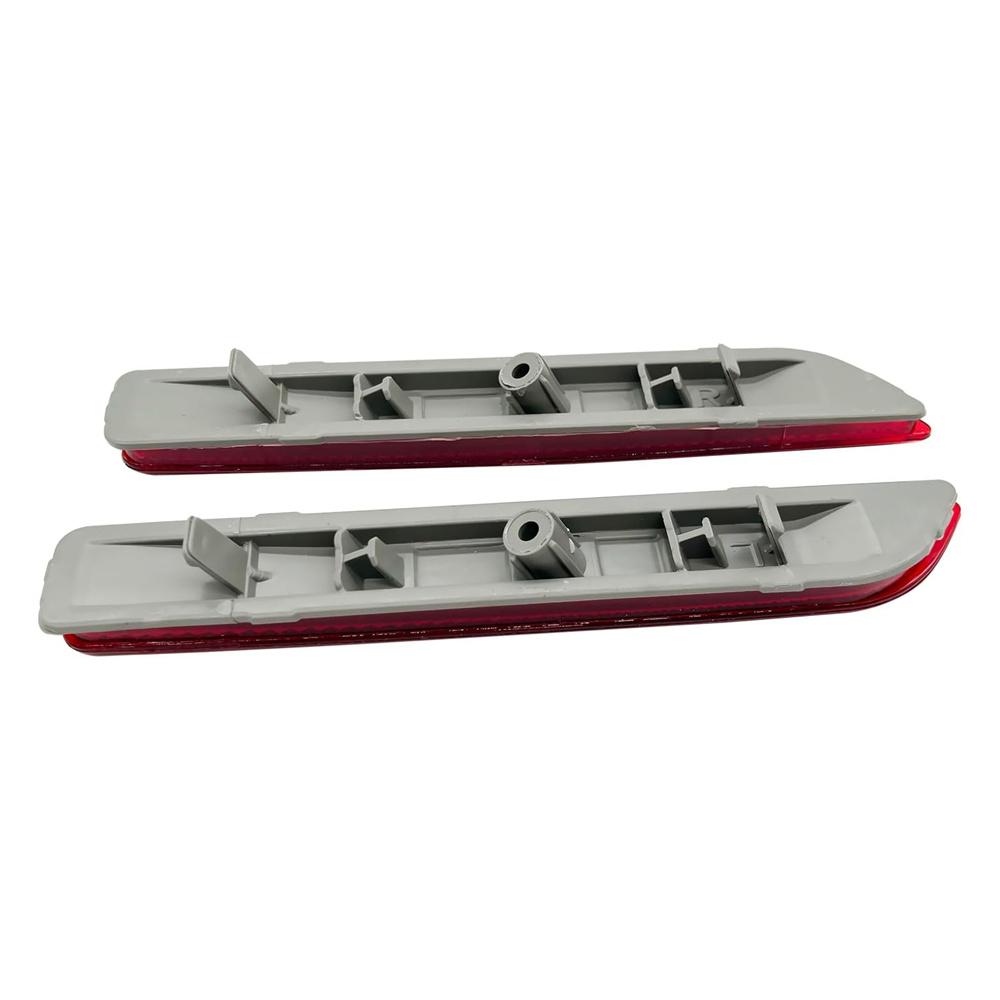 Car Rear Bumper Reflector Left & Right For Nissan Sentra 26565-8990B SR SV 2.0L