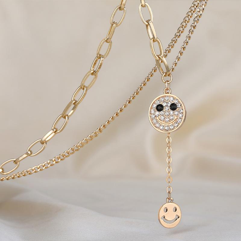 Simple Diamond-Encrusted Round Brand Smiley Face Titanium Steel Necklace Female Niche Brand Versatile Mixed Chain Accessories
