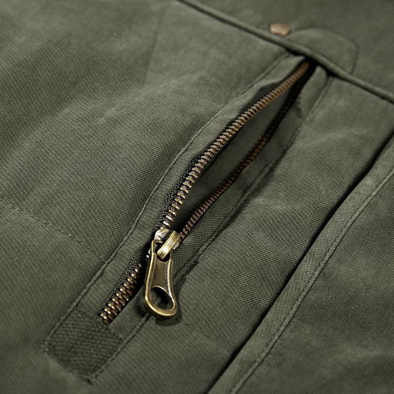 Мужская утеплённая куртка с капюшоном и двойной застёжкой