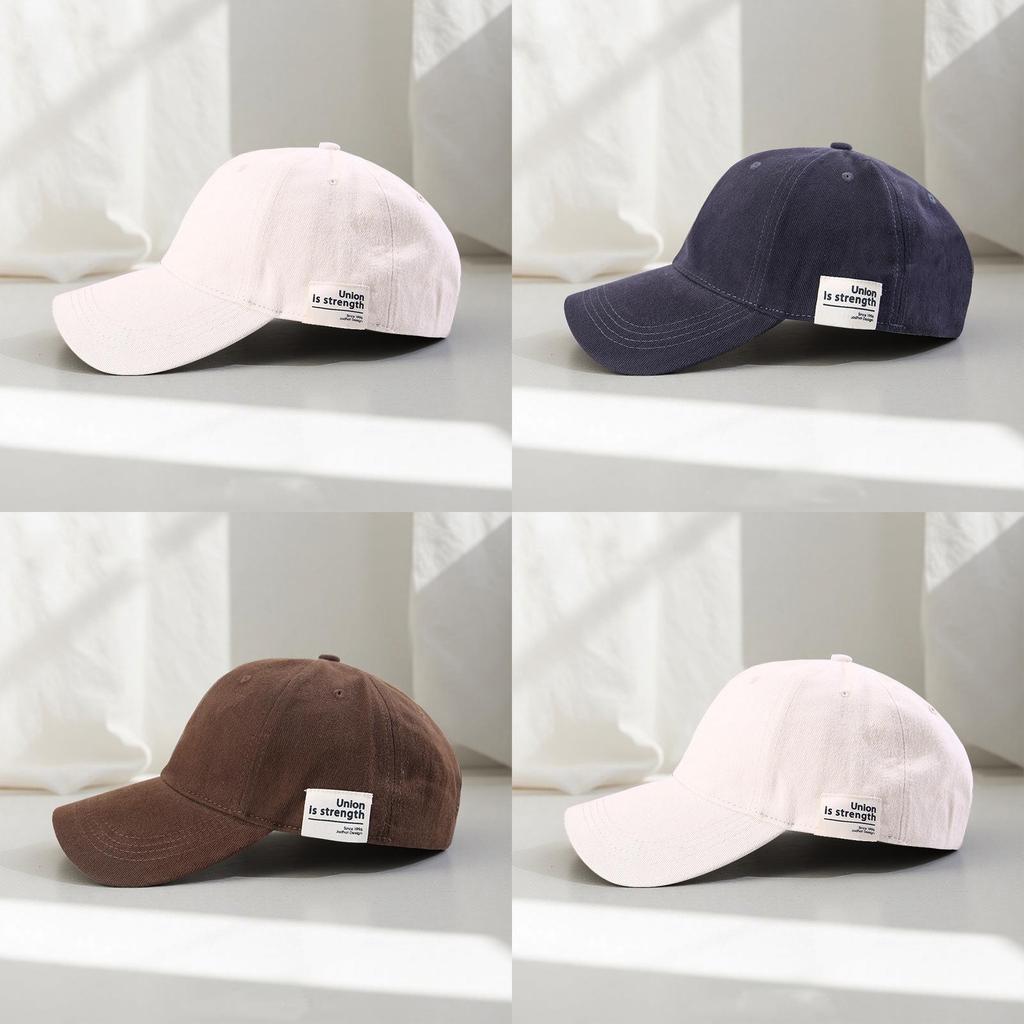 Бейсболка с вышивкой букв и широким козырьком для повседневной уличной моды