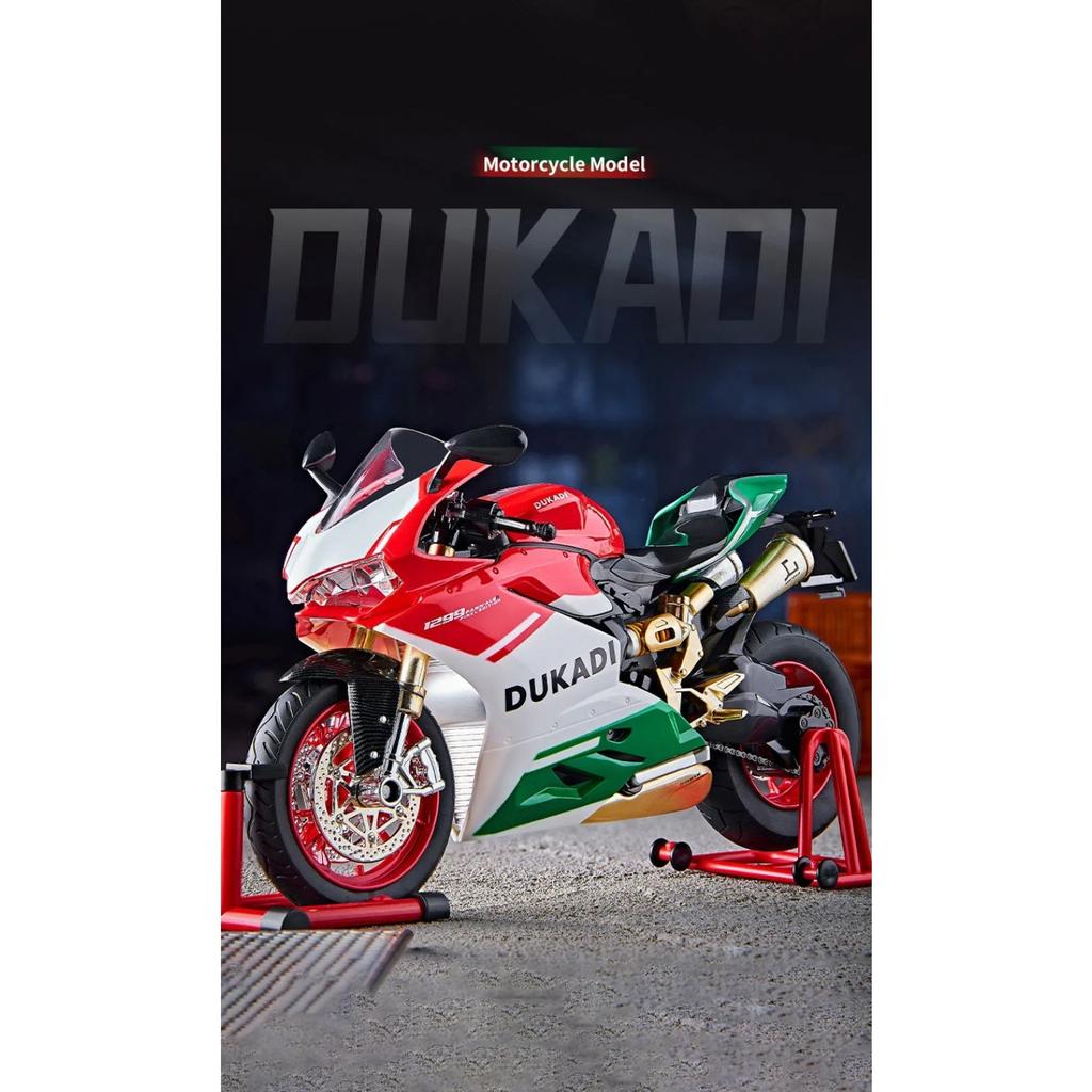 1/9 Ducati 1199 Panigale Сплав Спортивный Мотоцикл Модель Литой Гоночный Мотоцикл Модель со Звуком Распыления Светом Детские Игрушки