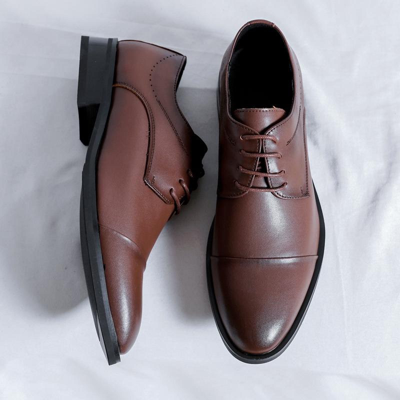 2026 New Men Leather Shoes Formal Elegant Dress Shoes Lace Up Man Casual Footwear Original Pointed Versatile Small Leather Shoes