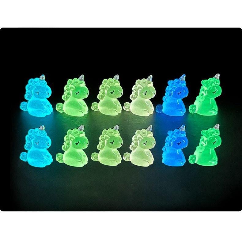 10 шт., мультяшная светящаяся мини-фигурка единорога, светящиеся в темноте миниатюры, сказочное украшение для сада, мох, террариум, микропейзаж