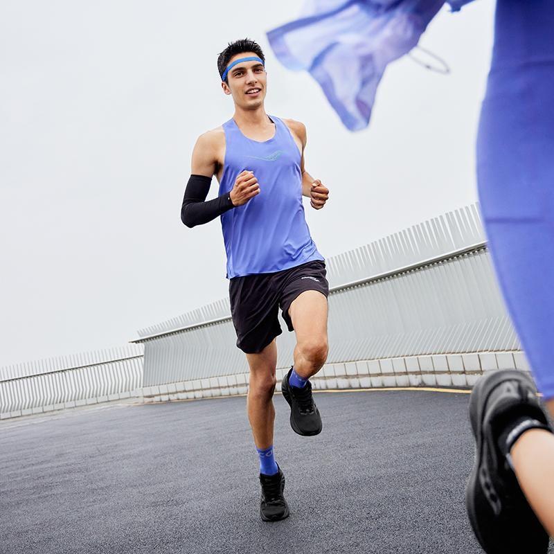 SAUCONY Triumph 22 SE Premium Cushioning Running Shoes Men Running Shoes Black S20986-201