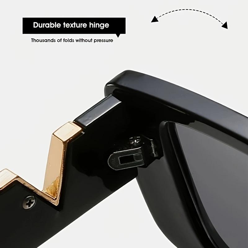 4 Piece Set  Black Full Frame V-shaped Details  Men's and Women's Casual Chic Accessories Trendy Glasses High-quality Lenses
