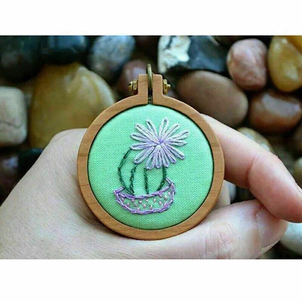 Fairy Wisdom 10Pcs/Set Mini Wooden Cross Stitch Frame Embroidery Hoop Ring Crafts DIY