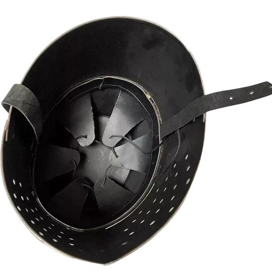 Средневековый рыцарский доспех Крестоносец Тамплиер Шлем Сахарная голова Большой шлем Латунный крест