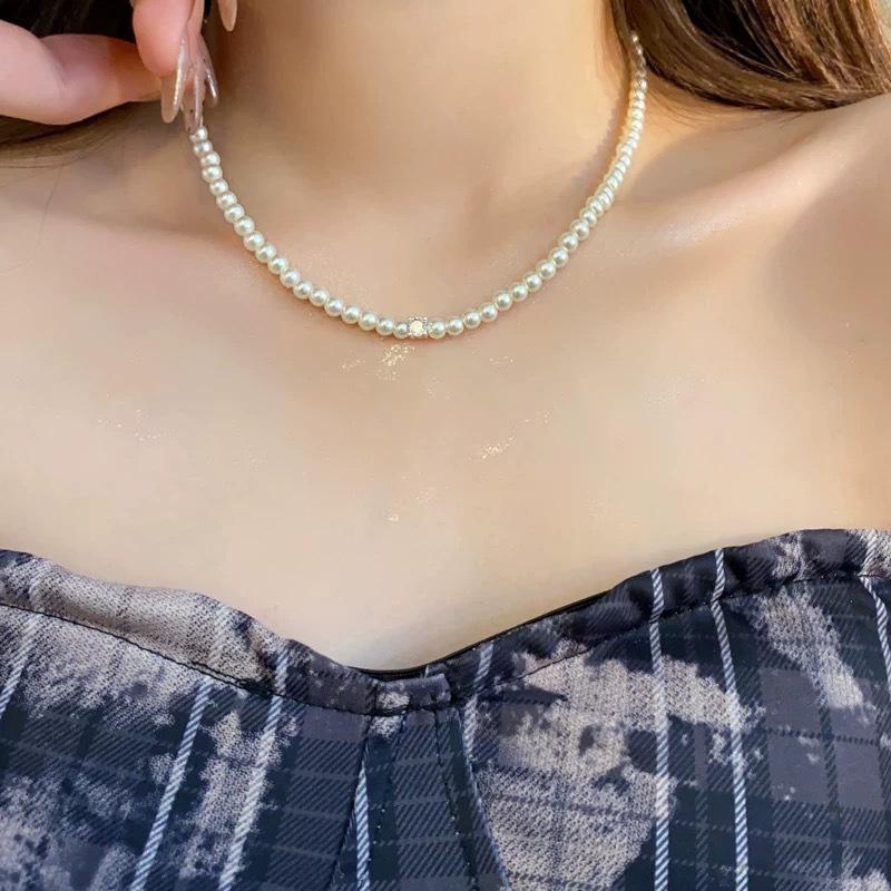 Жемчужное ожерелье женское нишевое легкое роскошное дизайнерское модное темпераментное цепочка на ключицу цепочка на шею цепочка на свитер цепочка из бисера