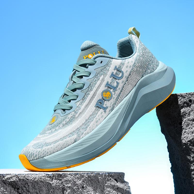 New Running Shoes Men Women Luxury Running Sneakers Comfortable Walking Footwears