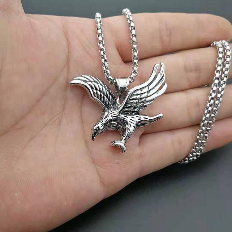 European and American Cross-border, Retro Punk Jewelry, Gold-plated Polished Oiled Eagle Pendant Pendant.