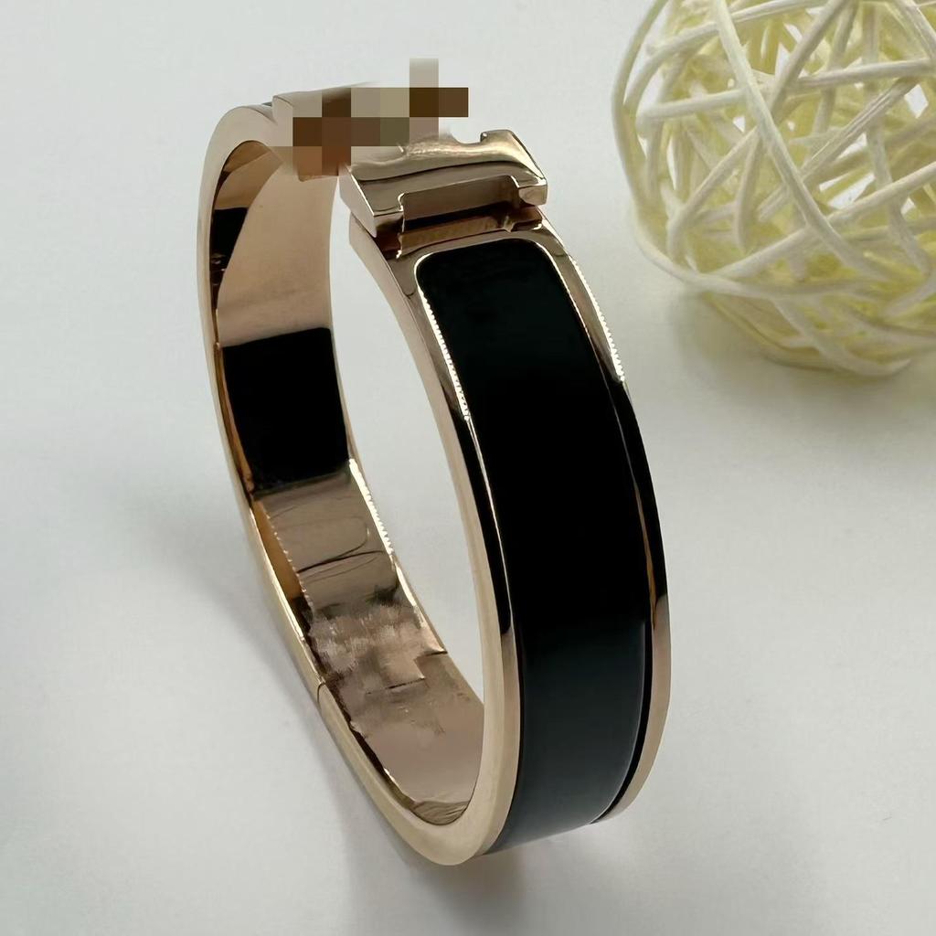 Браслет-бэнгл из эмалированной титановой стали 12 мм с буквой H - Европейский и американский модный браслет