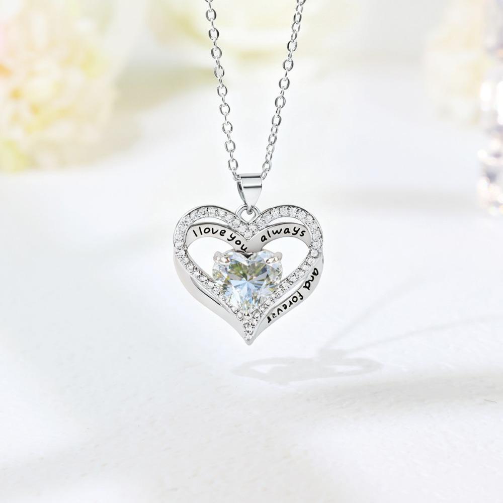 Heart Shaped Diamond Pendant Fashion Copper Plated Necklace Jewelry Accessories for Women