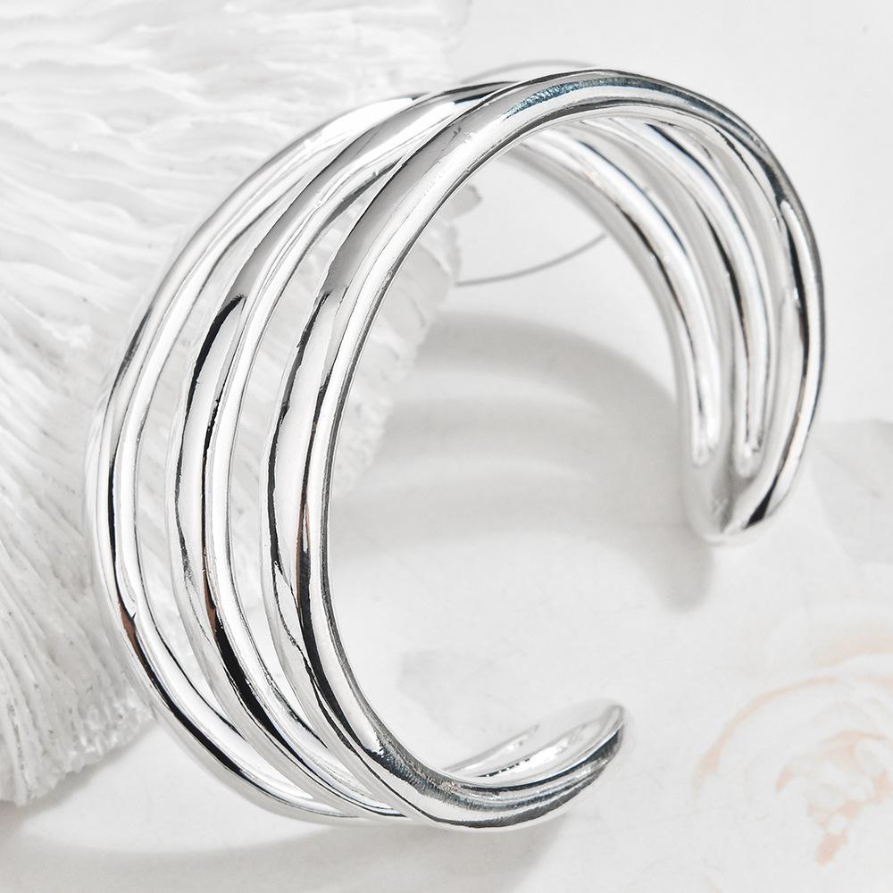 Spanish Metal Smooth Geometric Three-Layer Bracelet Female Russian Temperament Texture High-End Bracelet Female